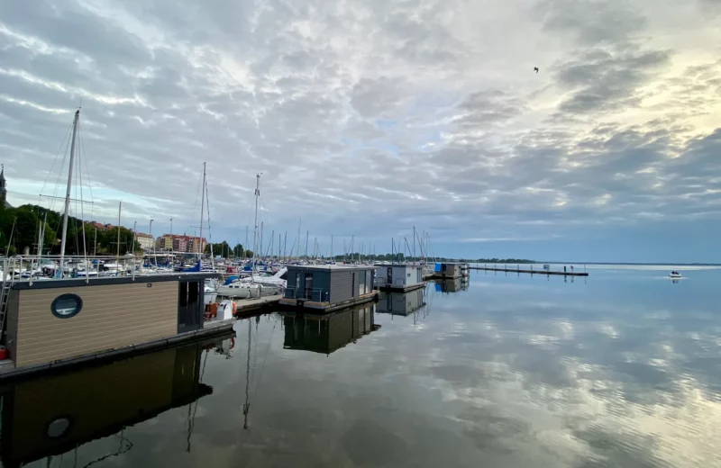 Houseboat Porta Mare- Pływające domy na wodzie