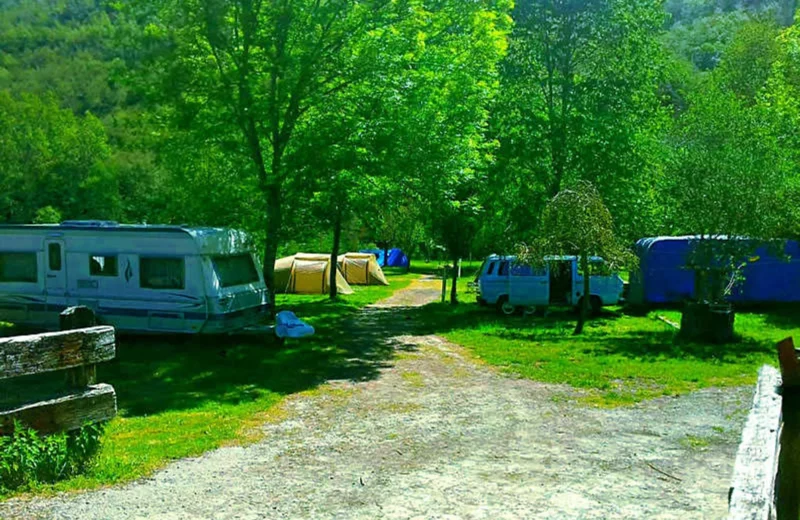 Camping Valle do Seo - Camper