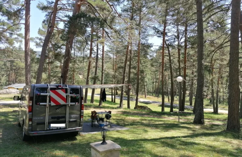 Sitio para caravanas y tiendas - Camping Refugio de Pescadores