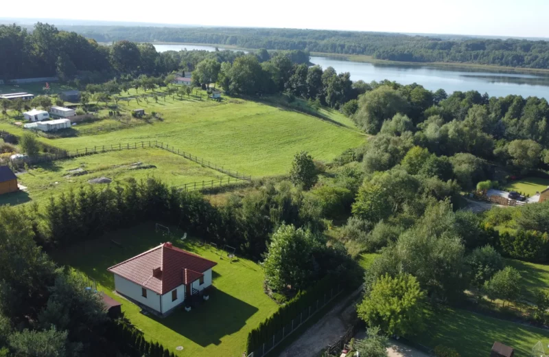 Posen Polen Włókna Inn Classic, domek z balią nad jeziore