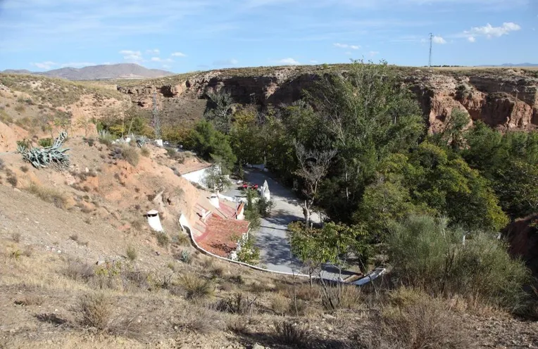 dormir en una cueva en Andalucía