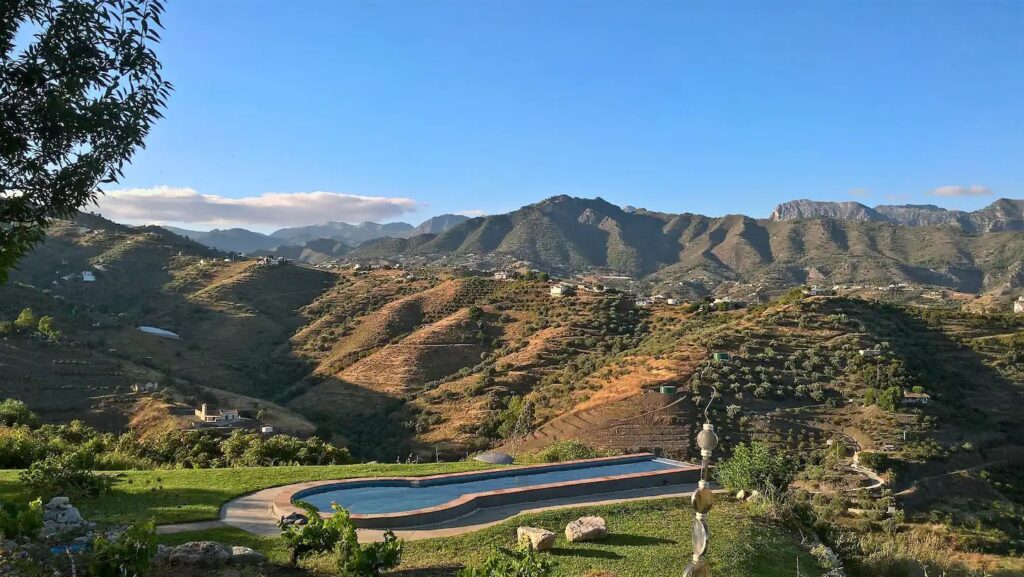 Piscina La Bolina en Sierras de tejeda, Almijara y Alhama