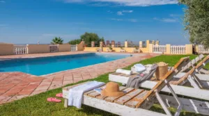 la piscina
