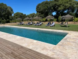 la piscina