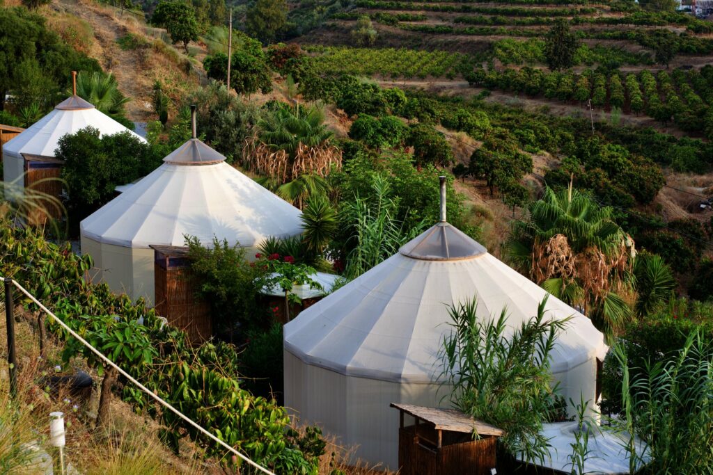 Yurtas de Daria en casas rurales en Málaga