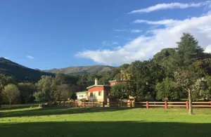 vistas a la casita de campo