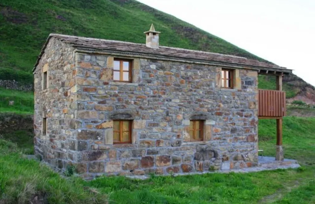 casa tradicional de piedra
