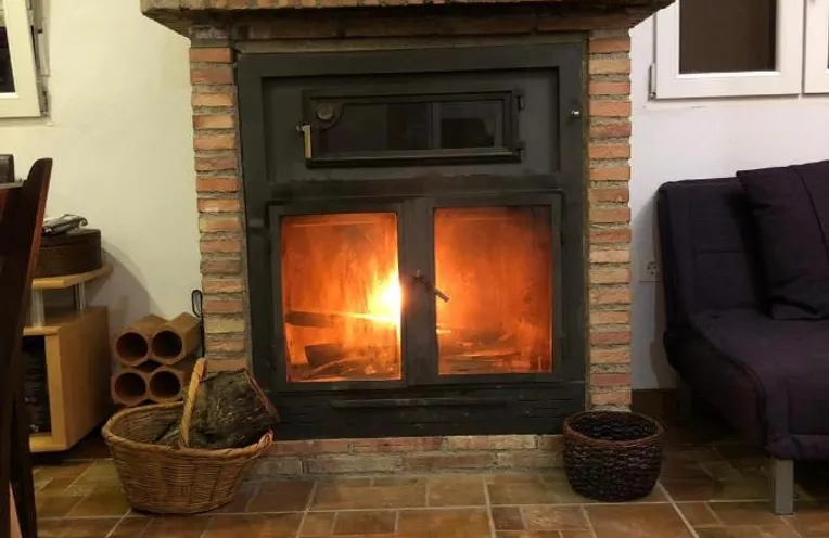 casa rural con chimenea