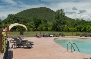 piscina del complejo
