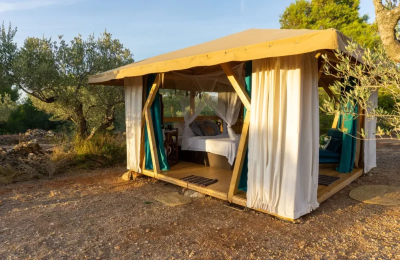 cabaña en el campo