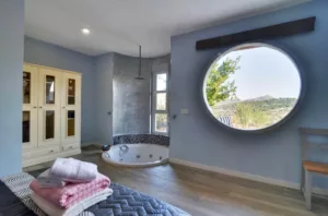 hoteles con jacuzzi en la habitación