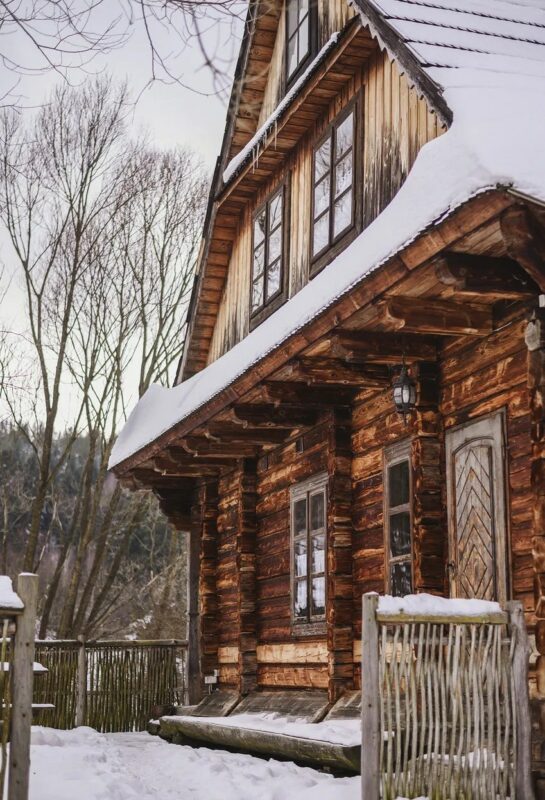 Domek Na Odludziu | 15 Klimatycznych Miejsc Z Dala Od Cywilizacji 🦉