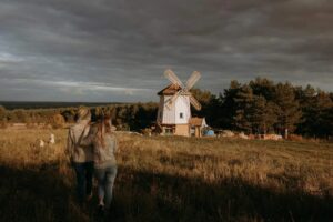 glamping domek w wiatraku na wynajem