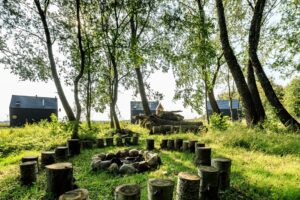domek stodoła drewniany