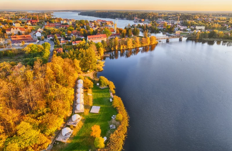 ciekawe miejsca w Polsce mazury mikołajki jezioro
