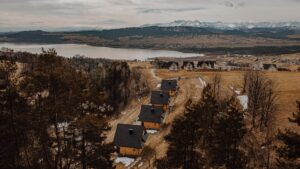 domek nad jeziorem małopolskie