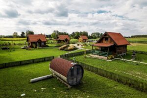 domek z balią i kominkiem