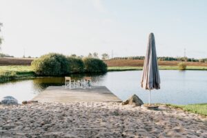 domek na wynajem z własną linią brzegową