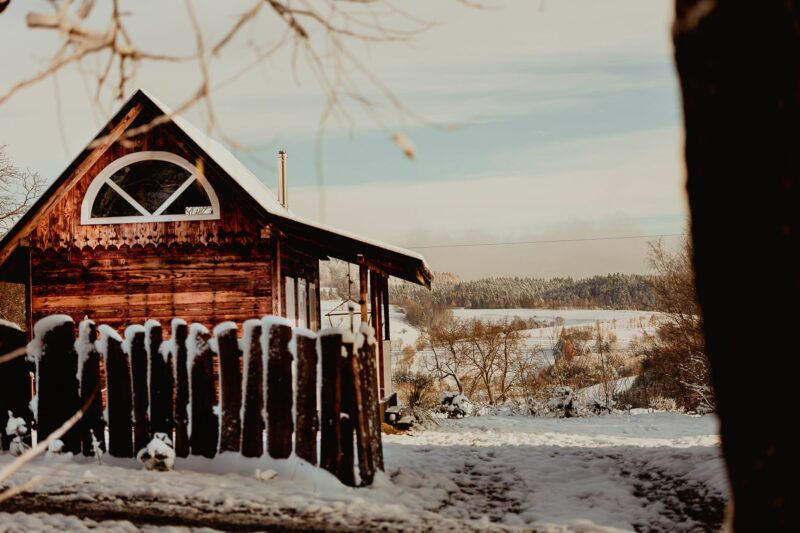 chatka w Bieszczadach do wynajęcia zima
