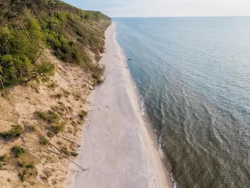 wyspa wolin morze bałtyckie plaża