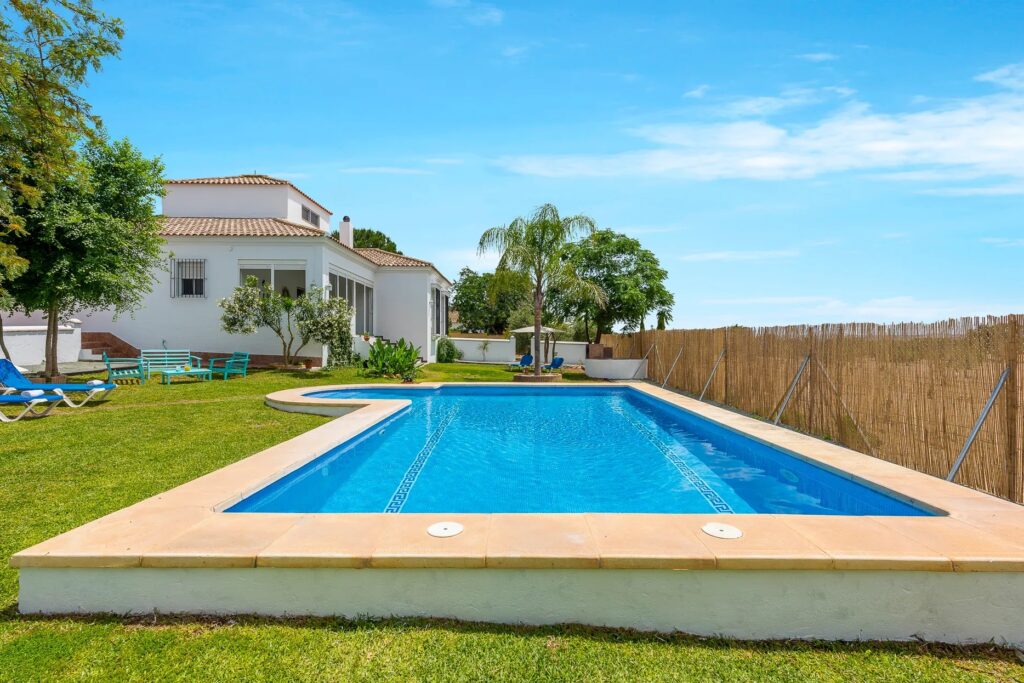 Villas in Spain with private pool