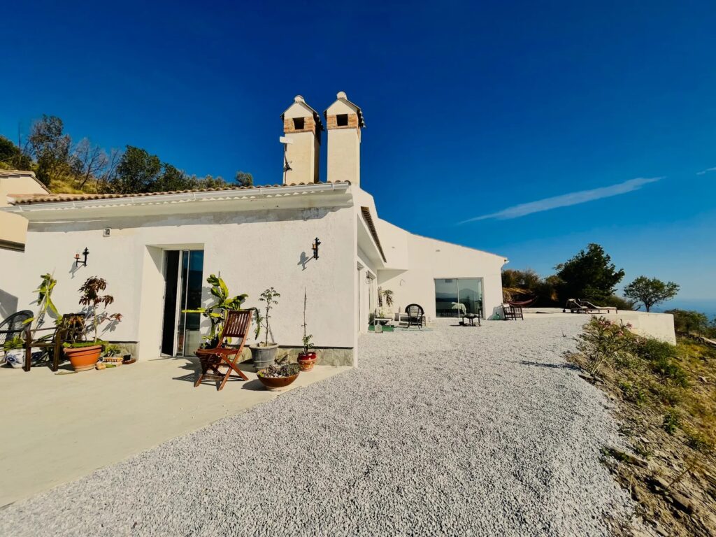 Beach villas in Spain