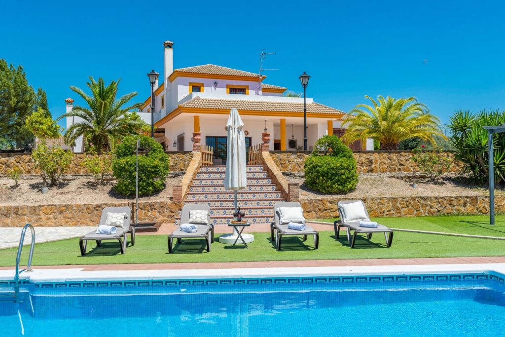 Villas in Spain with private pool