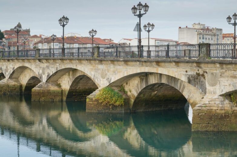 puente pueblo Galicia