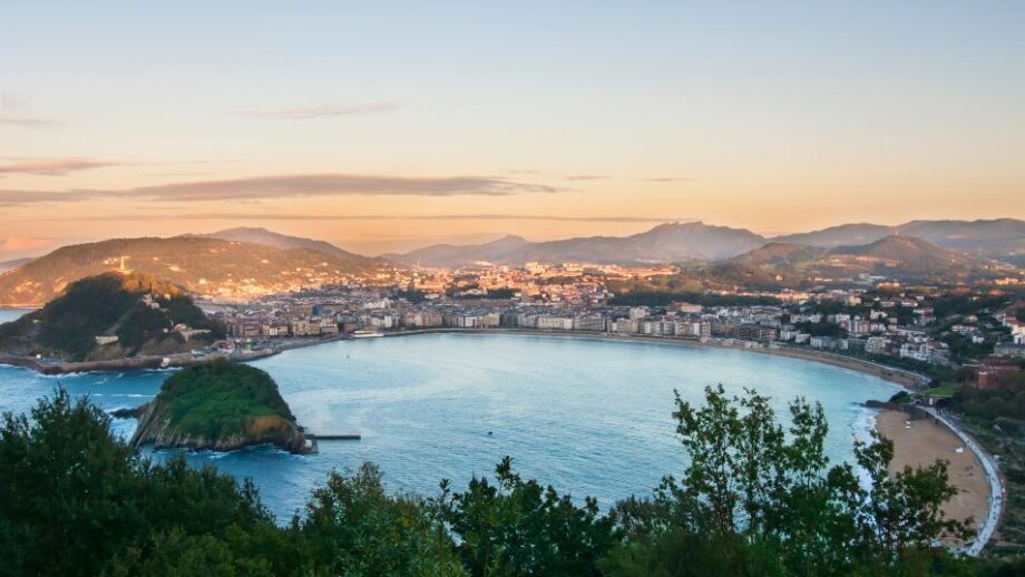 ¿Qué ver en San Sebastián? 10 sitios que no puedes perderte 😊