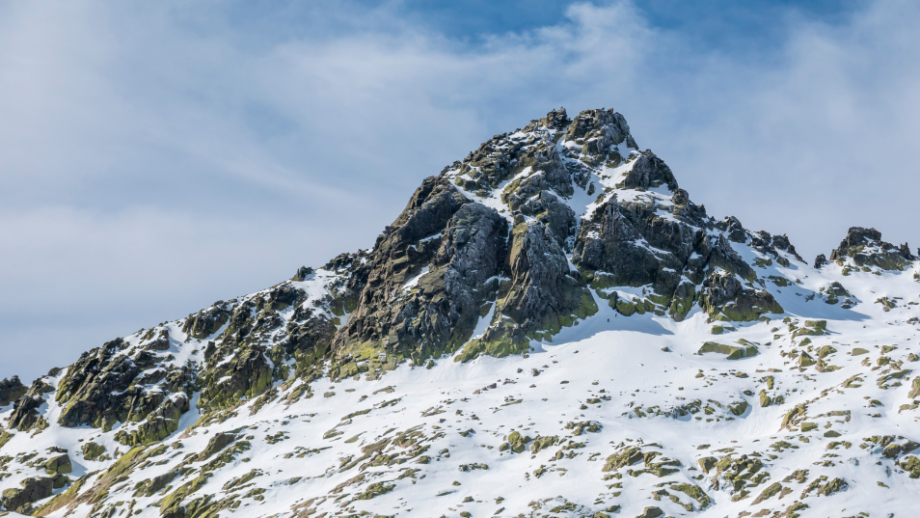 Pico Almanzor 🏔️6 rutas increíbles por la Sierra de Gredos