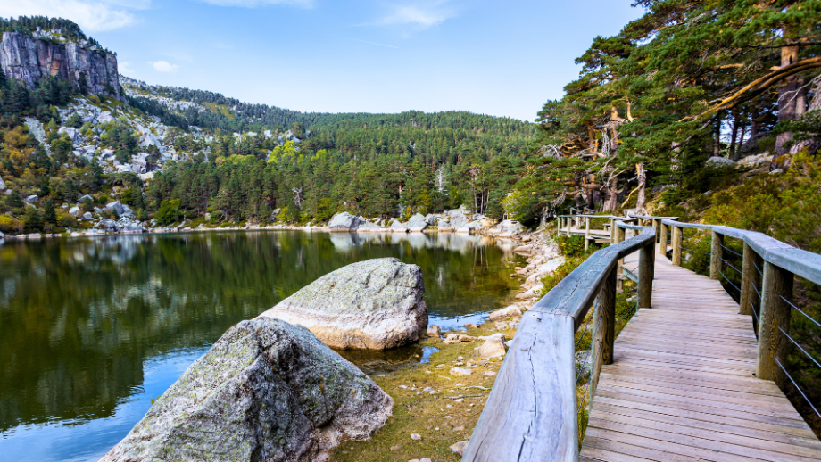 Picos de Urbión  Mejores rutas por las Lagunas de Urbión 🗺️