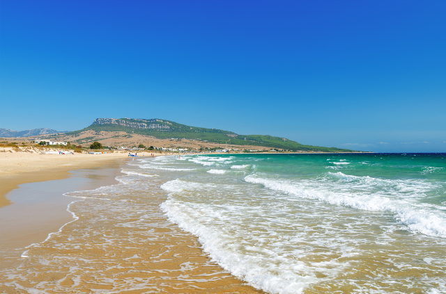 vistas a la playa de bolonia