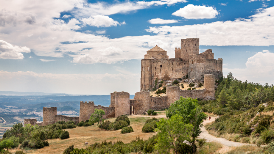 Castillo de Loarre 🏰 10 lugares que ver en los alrededores