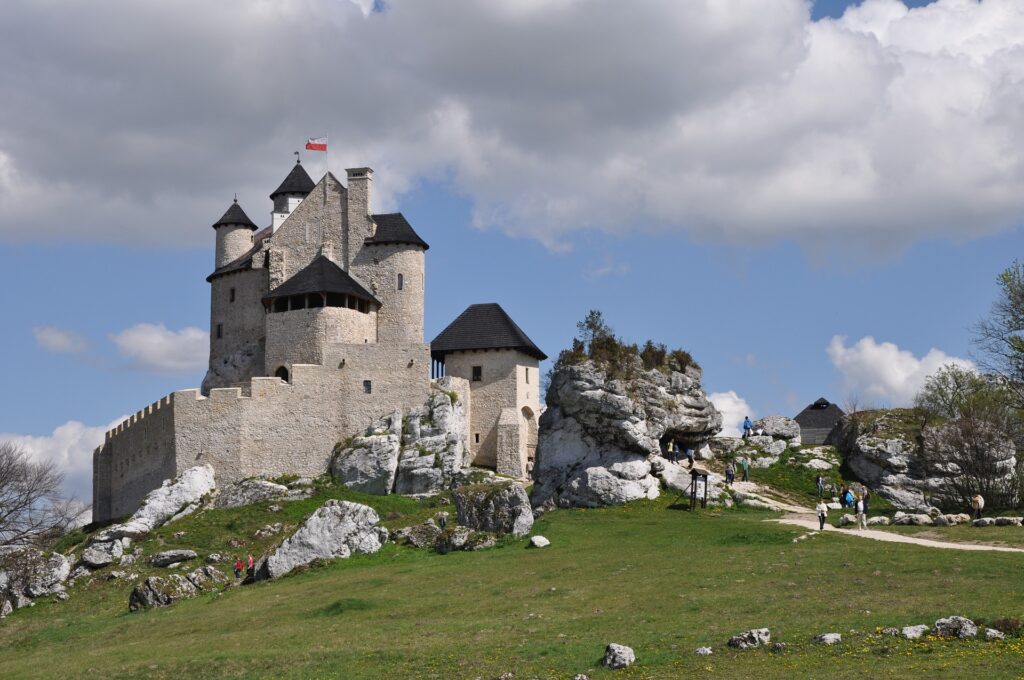 Bobolice - widok na zamek