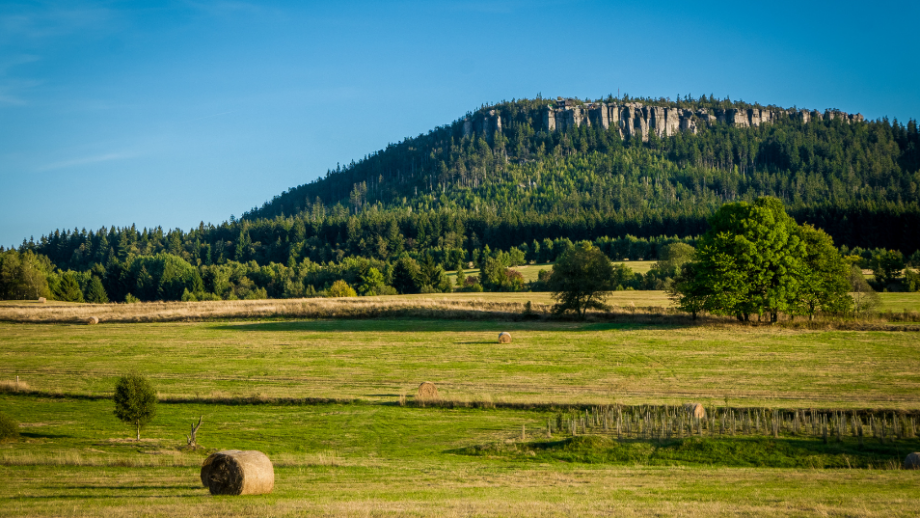 Park Narodowy Gór Stołowych 🏞️ Odkryj piękno niezwykłych formacji skalnych