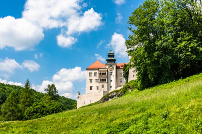 Ojcowski Park Narodowy zamek Pieskowa Skała