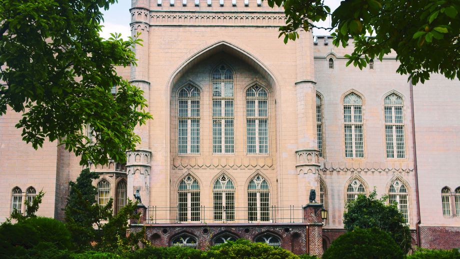 Zamek w Kórniku 🏰 Odkryj perełkę Wielkopolski i jej okolicę